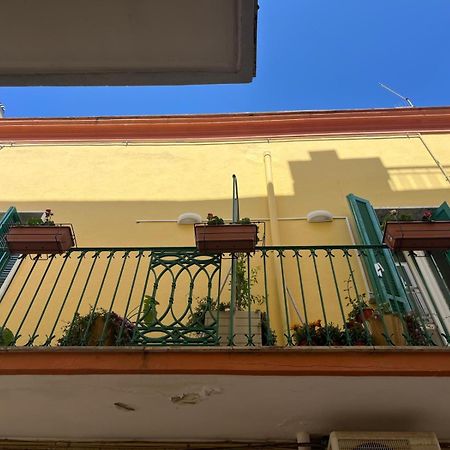 La Casa Di Nonna Sisina Villa Mola di Bari Luaran gambar